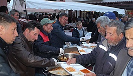 ÇİFTELER'DE MAHALLE İFTARLARI DEVAM EDİYOR