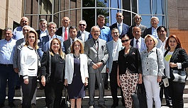 MECLİS ÜYELERİNDEN NEZAKET ZİYARETİ
