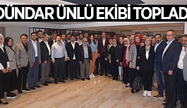 ÜNLÜ, YOL ARKADAŞLARINI TOPLADI