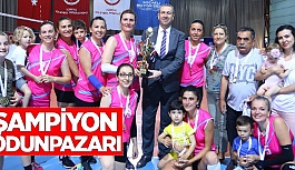 ODUNPAZARI BELEDİYESİ KOCAELİ'DE ŞAMPİYONLUĞA ULAŞTI