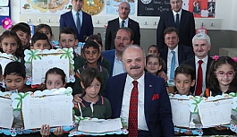 ÖĞRENCİLERİN KARNE HEYECANI