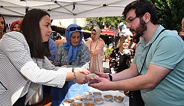 “AK PARTİ KADIN KOLLARINDAN AŞURE İKRAMI’’