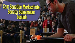 Cam Sanatları Merkezi’nde Sanatçı Buluşmaları başladı