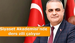 Siyaset Akademisi’nde ders zili çalıyor