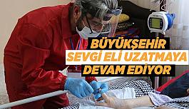 Büyükşehir  sevgi eli uzatmaya  devam ediyor