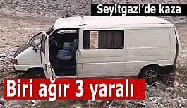 Minibüs takla attı, 1’i ağır 3 kişi yaralandı