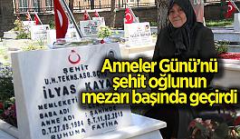 Anneler Günü’nü şehit oğlunun mezarı başında geçirdi