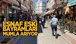 Eskişehir'de esnaf beklediği bayram alışverişi yoğunluğunu henüz bulamadı