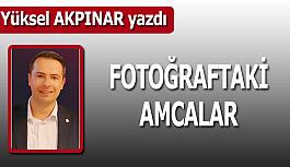 Fotoğraftaki amcalar